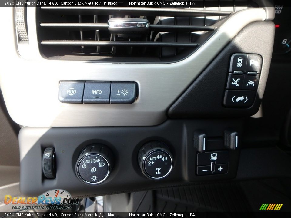 2020 GMC Yukon Denali 4WD Carbon Black Metallic / Jet Black Photo #16