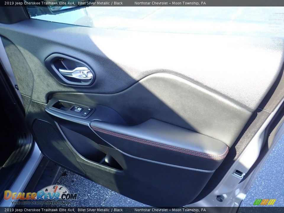 2019 Jeep Cherokee Trailhawk Elite 4x4 Billet Silver Metallic / Black Photo #17