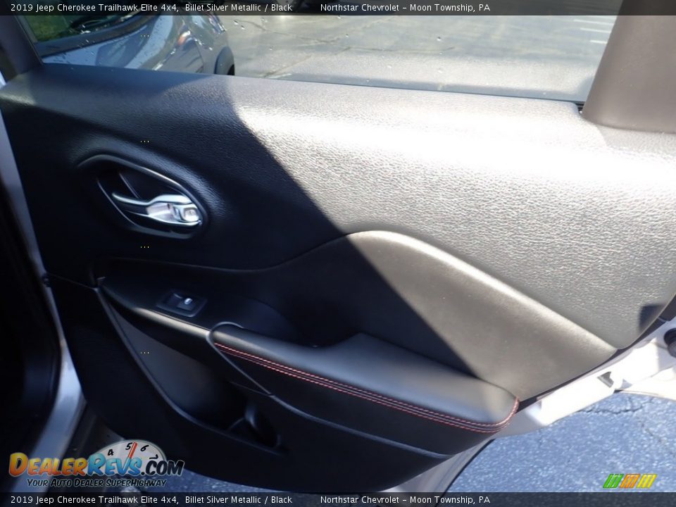 2019 Jeep Cherokee Trailhawk Elite 4x4 Billet Silver Metallic / Black Photo #19