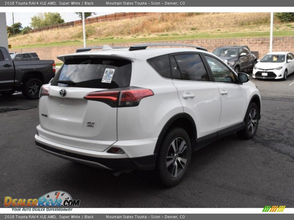 2018 Toyota RAV4 XLE AWD Super White / Black Photo #6