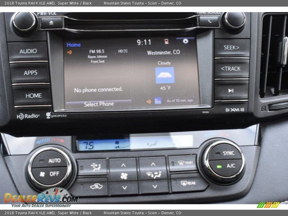 2018 Toyota RAV4 XLE AWD Super White / Black Photo #11