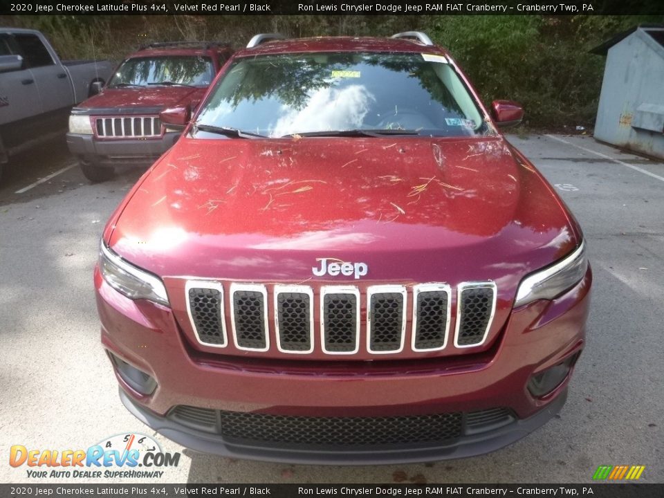 2020 Jeep Cherokee Latitude Plus 4x4 Velvet Red Pearl / Black Photo #9