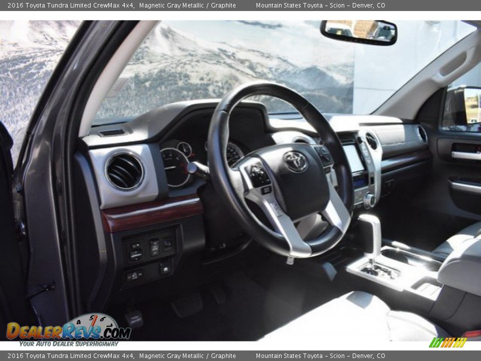 2016 Toyota Tundra Limited CrewMax 4x4 Magnetic Gray Metallic / Graphite Photo #10