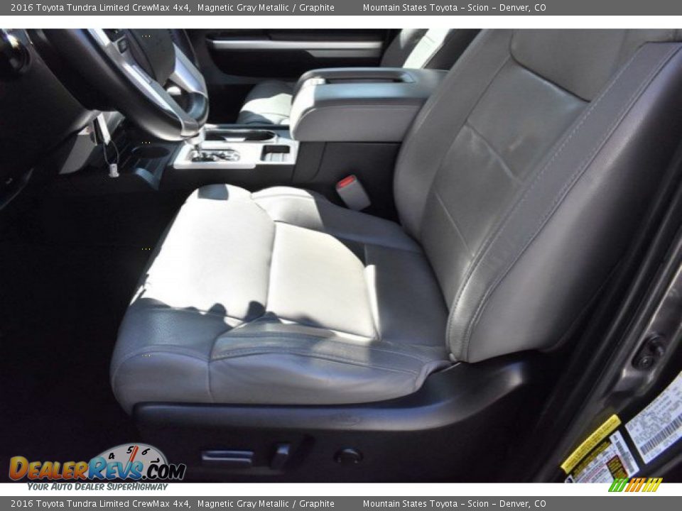 2016 Toyota Tundra Limited CrewMax 4x4 Magnetic Gray Metallic / Graphite Photo #11