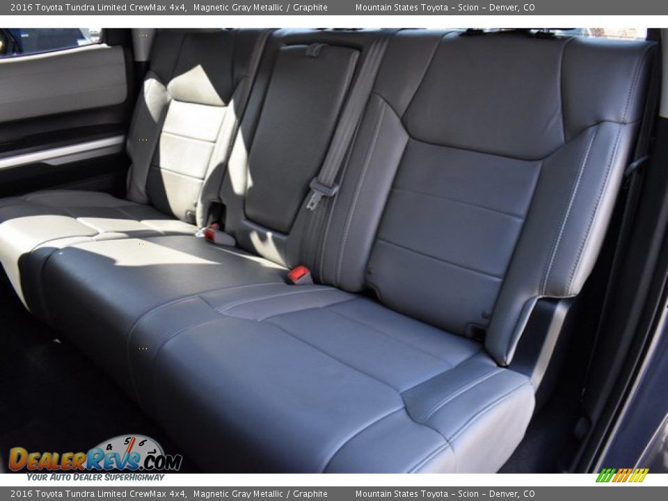 2016 Toyota Tundra Limited CrewMax 4x4 Magnetic Gray Metallic / Graphite Photo #21