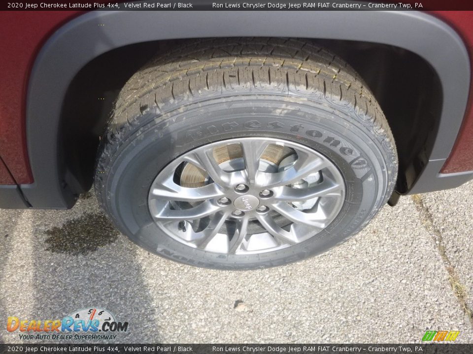 2020 Jeep Cherokee Latitude Plus 4x4 Velvet Red Pearl / Black Photo #9