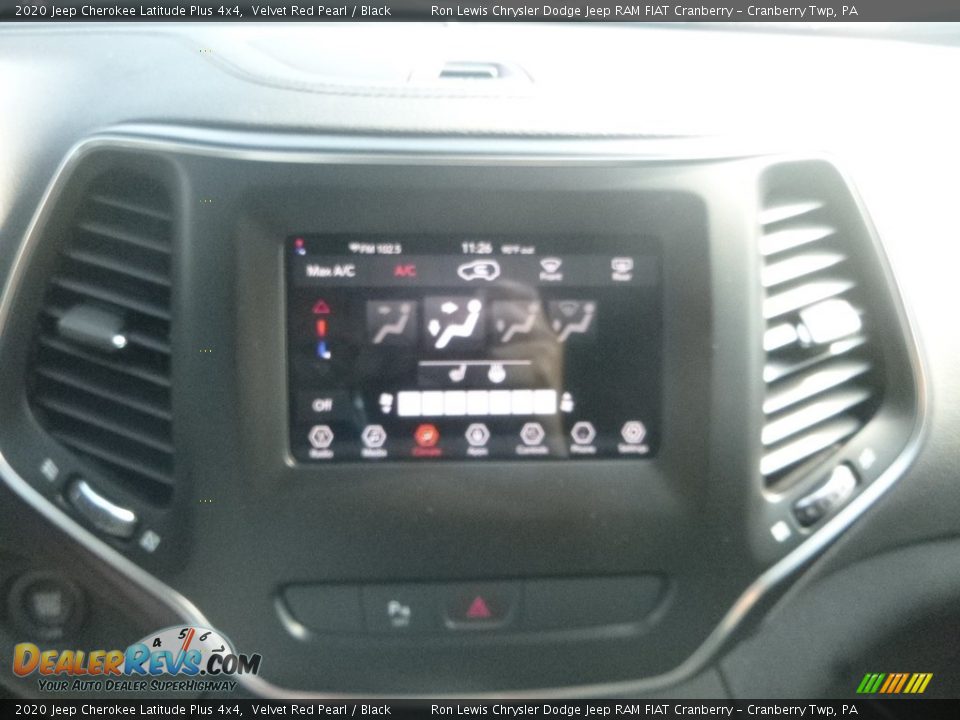 2020 Jeep Cherokee Latitude Plus 4x4 Velvet Red Pearl / Black Photo #16