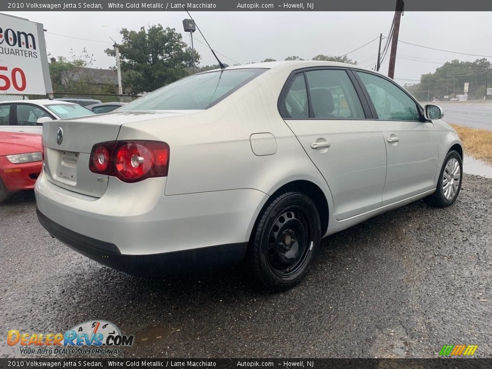 2010 Volkswagen Jetta S Sedan White Gold Metallic / Latte Macchiato Photo #3