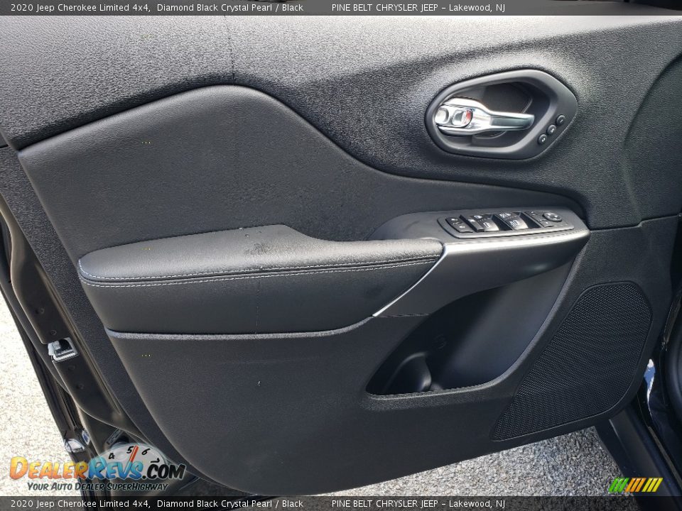 2020 Jeep Cherokee Limited 4x4 Diamond Black Crystal Pearl / Black Photo #8
