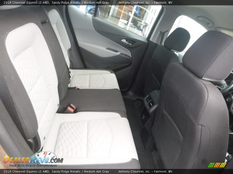 2018 Chevrolet Equinox LS AWD Sandy Ridge Metallic / Medium Ash Gray Photo #11