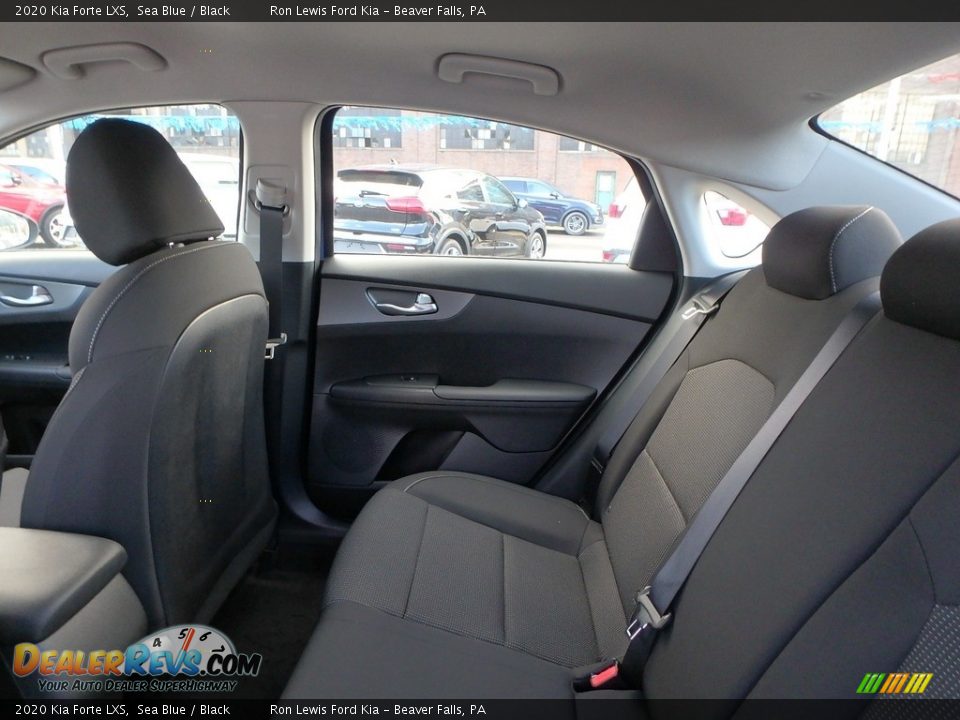 2020 Kia Forte LXS Sea Blue / Black Photo #13