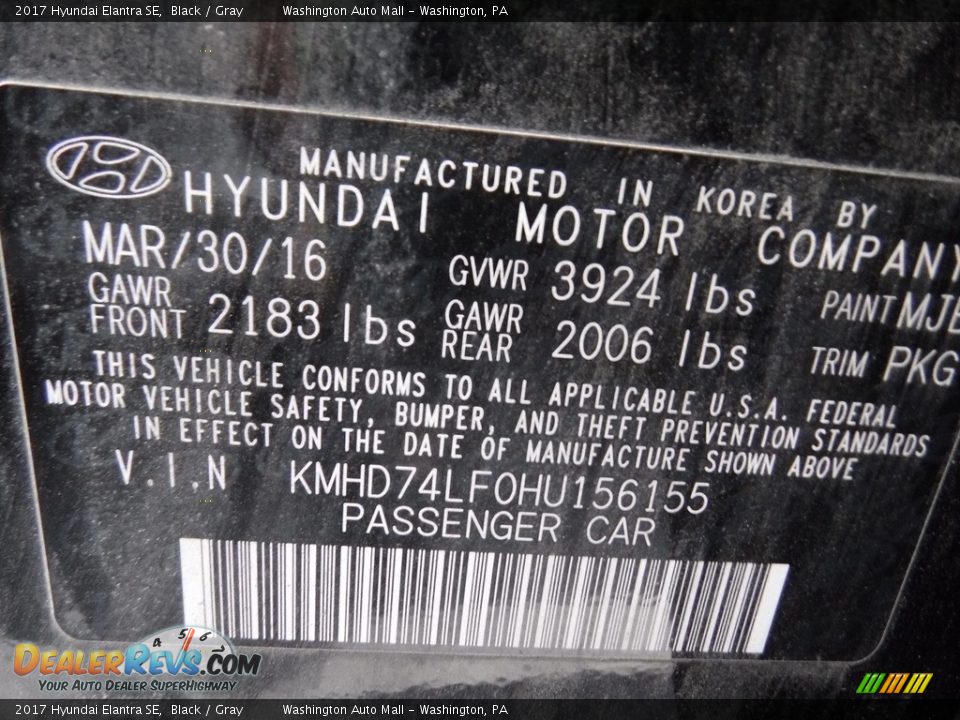 2017 Hyundai Elantra SE Black / Gray Photo #22