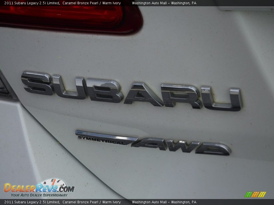 2011 Subaru Legacy 2.5i Limited Caramel Bronze Pearl / Warm Ivory Photo #11