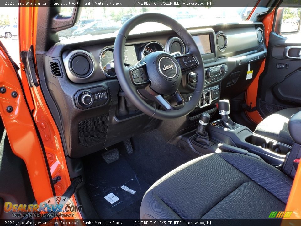 Front Seat of 2020 Jeep Wrangler Unlimited Sport 4x4 Photo #7