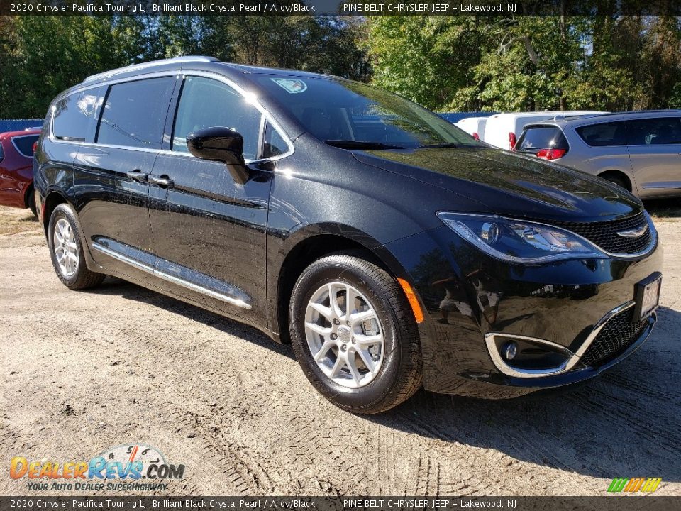 2020 Chrysler Pacifica Touring L Brilliant Black Crystal Pearl / Alloy/Black Photo #1