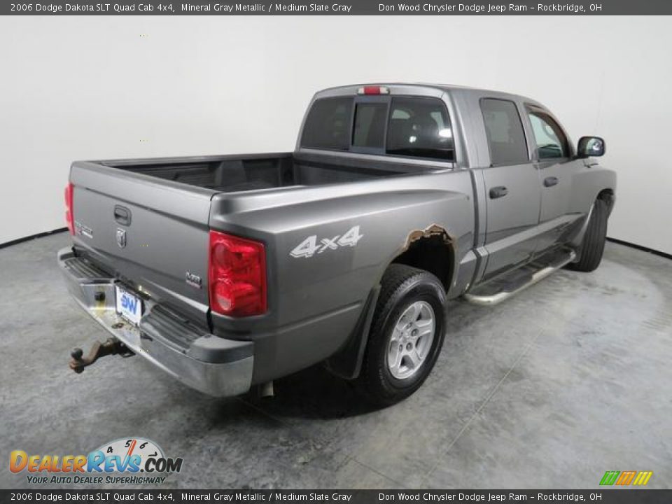 2006 Dodge Dakota SLT Quad Cab 4x4 Mineral Gray Metallic / Medium Slate Gray Photo #13