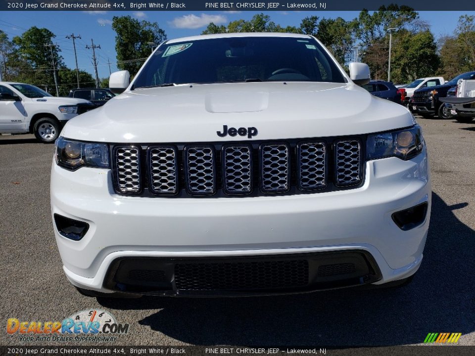 2020 Jeep Grand Cherokee Altitude 4x4 Bright White / Black Photo #2