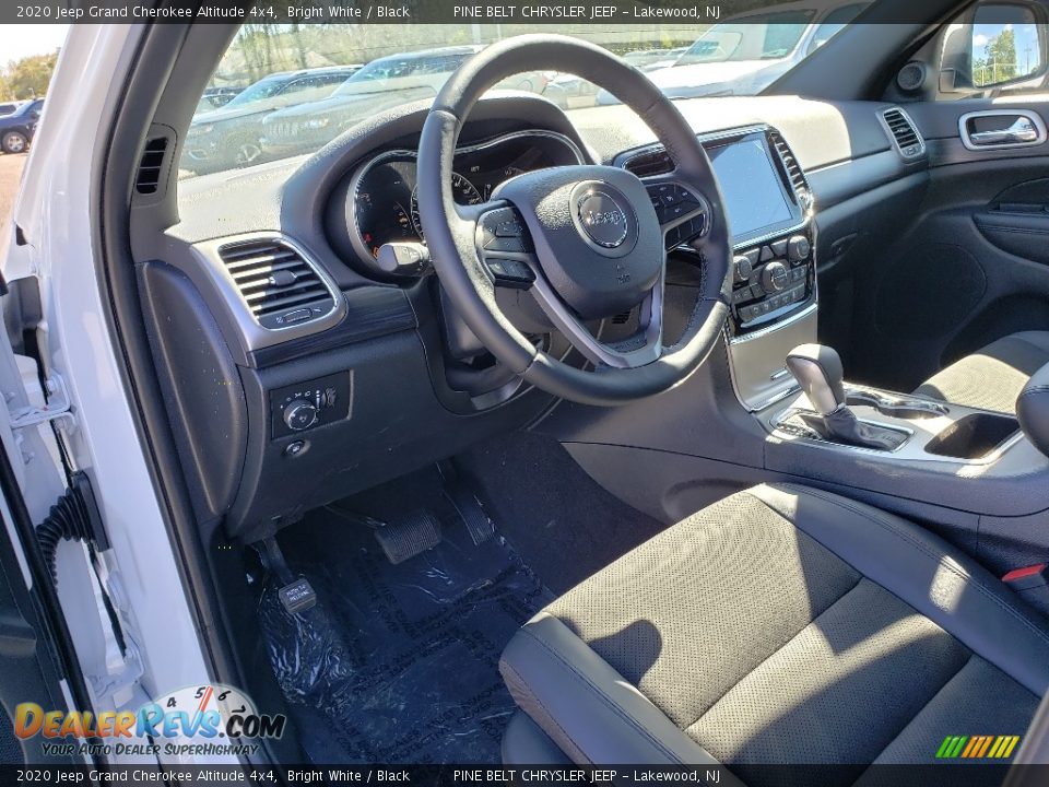 2020 Jeep Grand Cherokee Altitude 4x4 Bright White / Black Photo #7