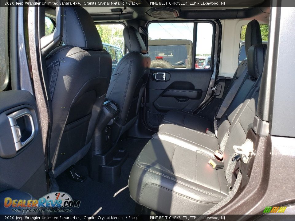 2020 Jeep Wrangler Unlimited Sahara 4x4 Granite Crystal Metallic / Black Photo #6