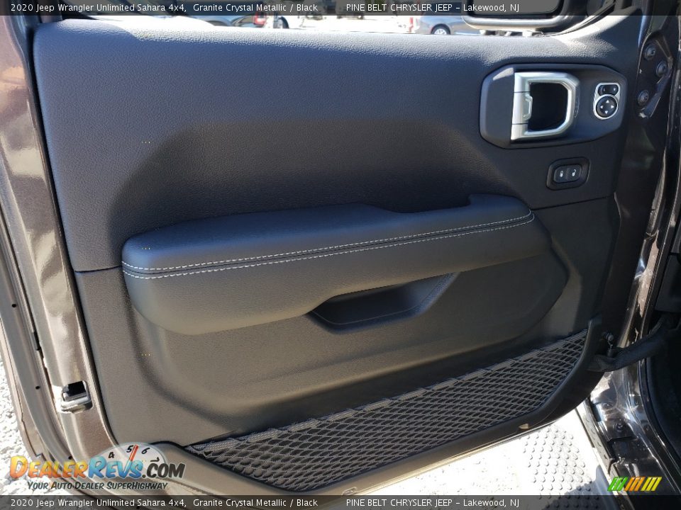 2020 Jeep Wrangler Unlimited Sahara 4x4 Granite Crystal Metallic / Black Photo #7