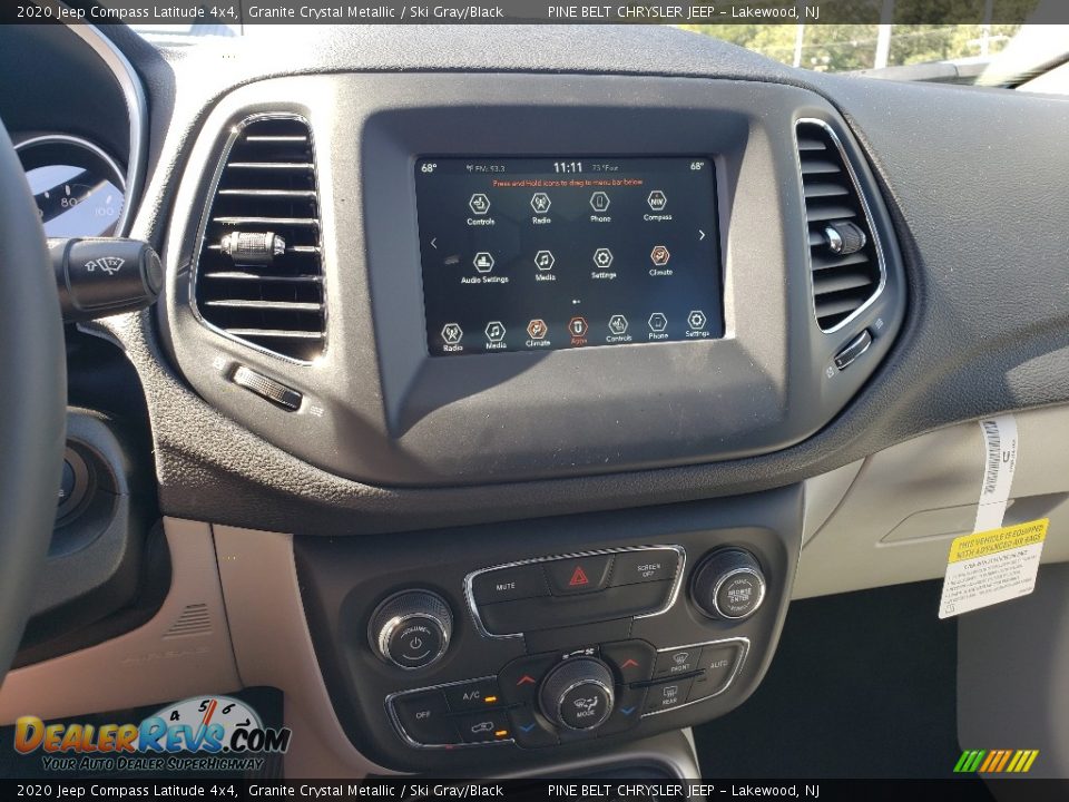 2020 Jeep Compass Latitude 4x4 Granite Crystal Metallic / Ski Gray/Black Photo #9