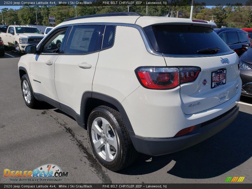 2020 Jeep Compass Latitude 4x4 White / Ski Gray/Black Photo #4