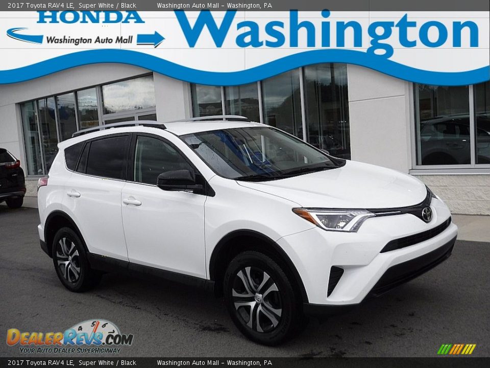 2017 Toyota RAV4 LE Super White / Black Photo #1