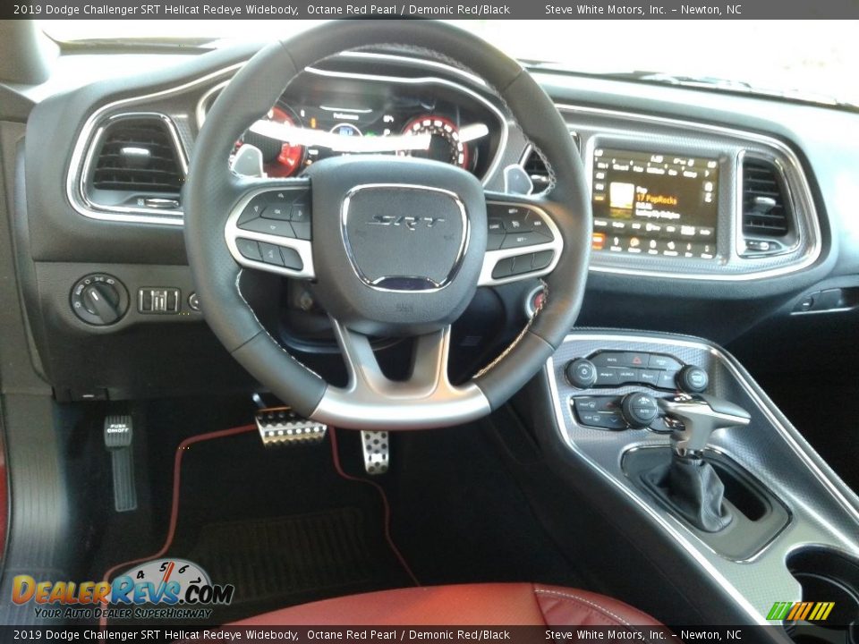 Dashboard of 2019 Dodge Challenger SRT Hellcat Redeye Widebody Photo #33