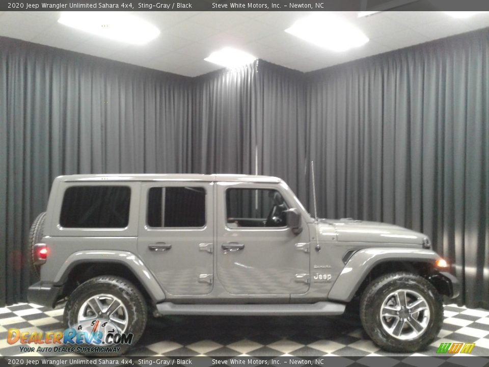 2020 Jeep Wrangler Unlimited Sahara 4x4 Sting-Gray / Black Photo #5