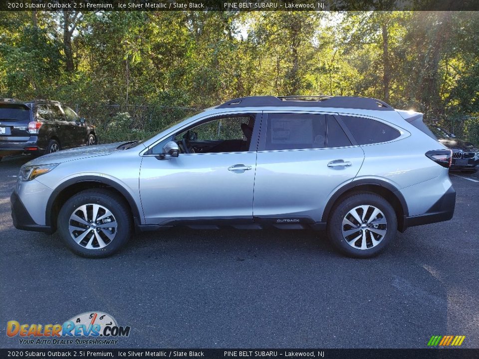 2020 Subaru Outback 2.5i Premium Ice Silver Metallic / Slate Black Photo #3