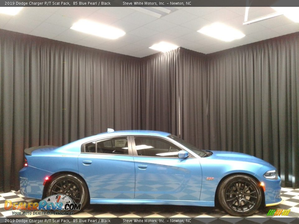 2019 Dodge Charger R/T Scat Pack B5 Blue Pearl / Black Photo #5