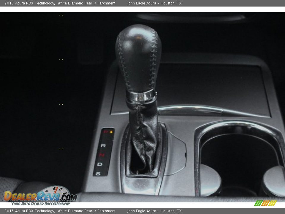 2015 Acura RDX Technology White Diamond Pearl / Parchment Photo #32