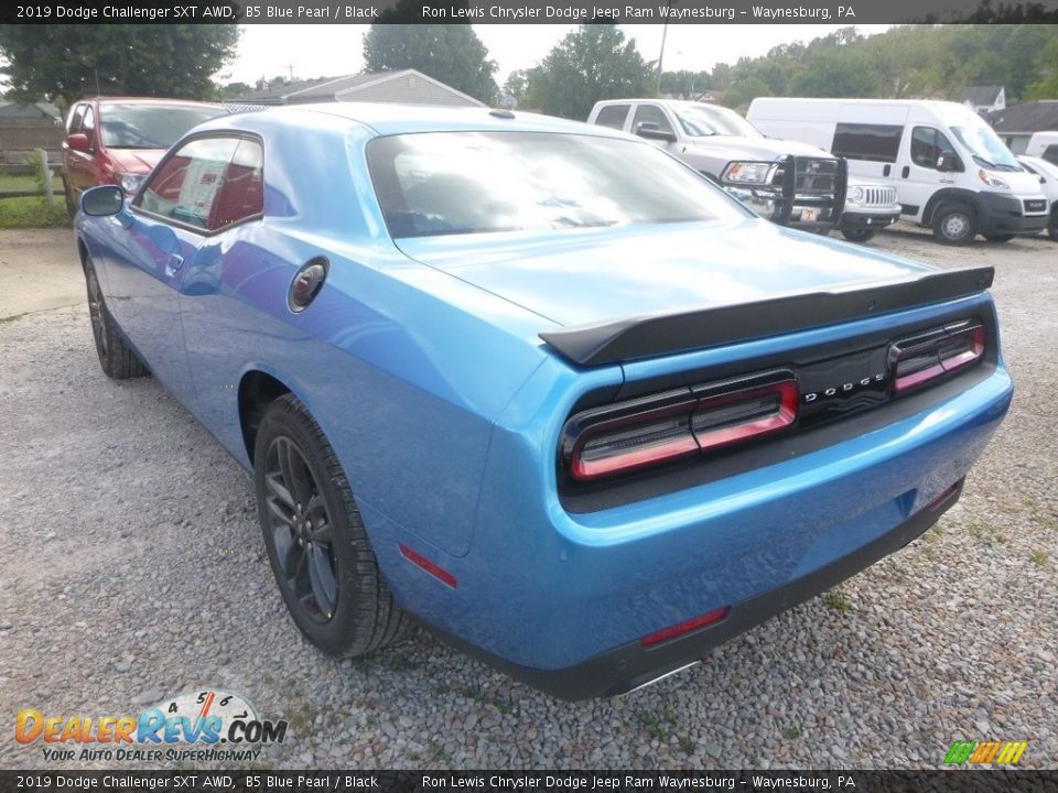 2019 Dodge Challenger SXT AWD B5 Blue Pearl / Black Photo #4