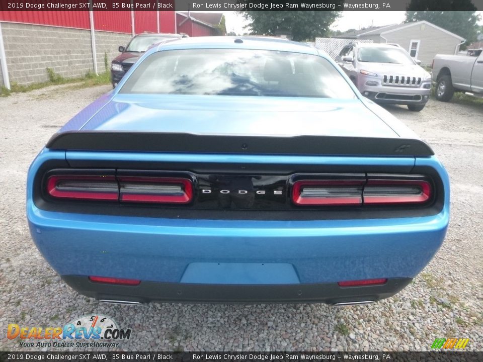 2019 Dodge Challenger SXT AWD B5 Blue Pearl / Black Photo #5