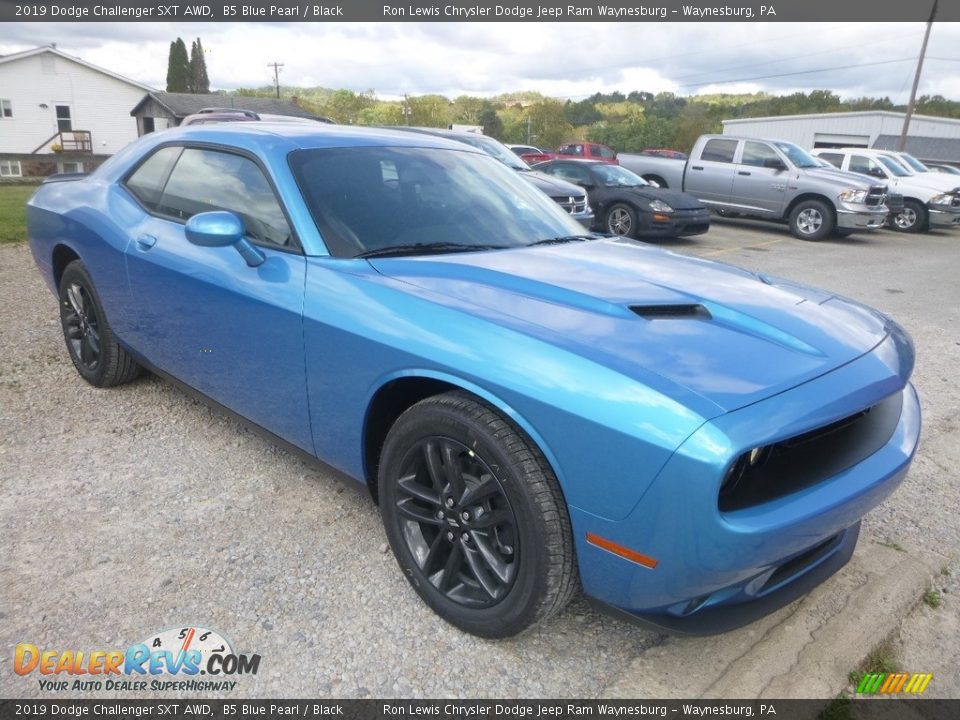 2019 Dodge Challenger SXT AWD B5 Blue Pearl / Black Photo #8