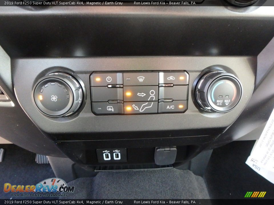 2019 Ford F250 Super Duty XLT SuperCab 4x4 Magnetic / Earth Gray Photo #19