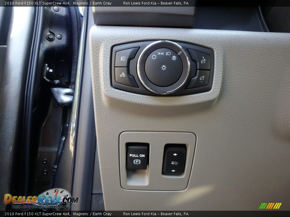 2019 Ford F150 XLT SuperCrew 4x4 Magnetic / Earth Gray Photo #10