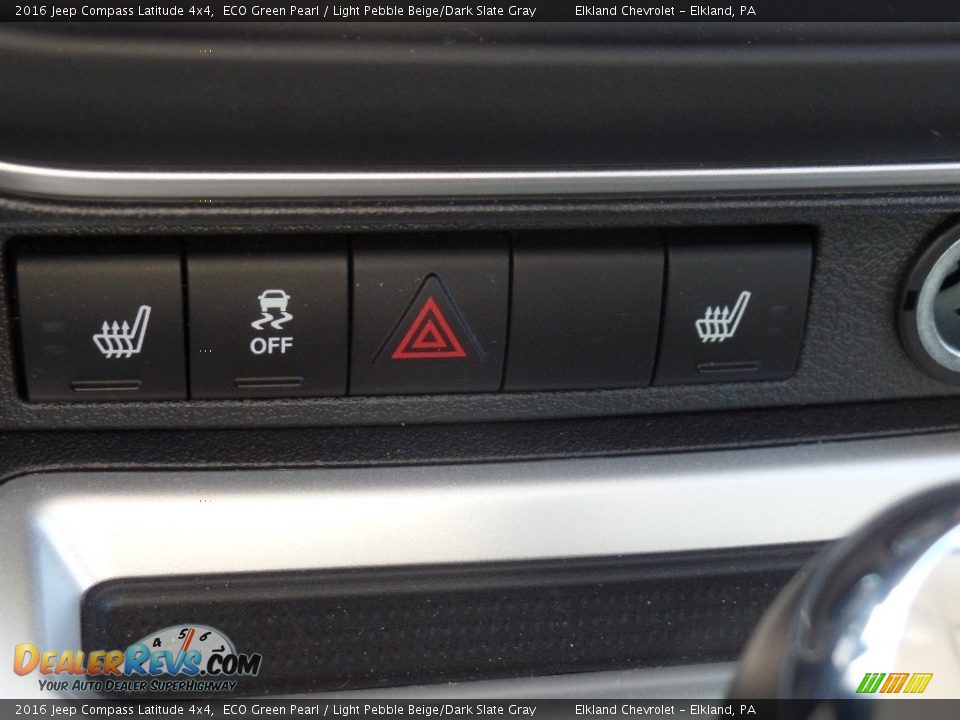 2016 Jeep Compass Latitude 4x4 ECO Green Pearl / Light Pebble Beige/Dark Slate Gray Photo #22