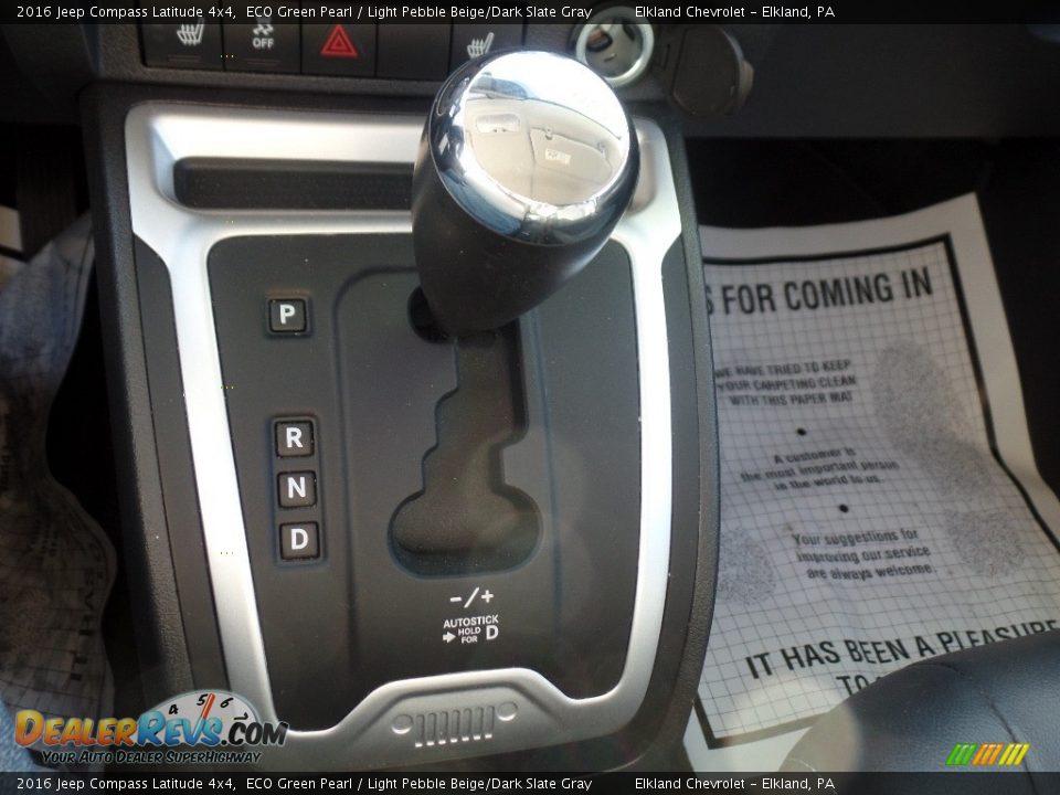 2016 Jeep Compass Latitude 4x4 ECO Green Pearl / Light Pebble Beige/Dark Slate Gray Photo #23
