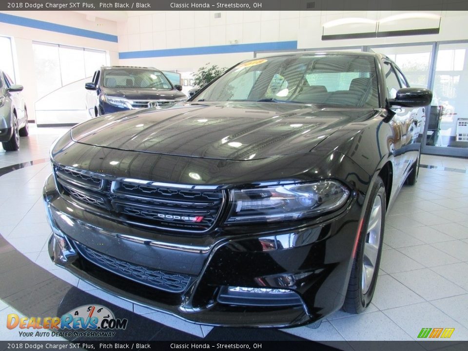 2018 Dodge Charger SXT Plus Pitch Black / Black Photo #1