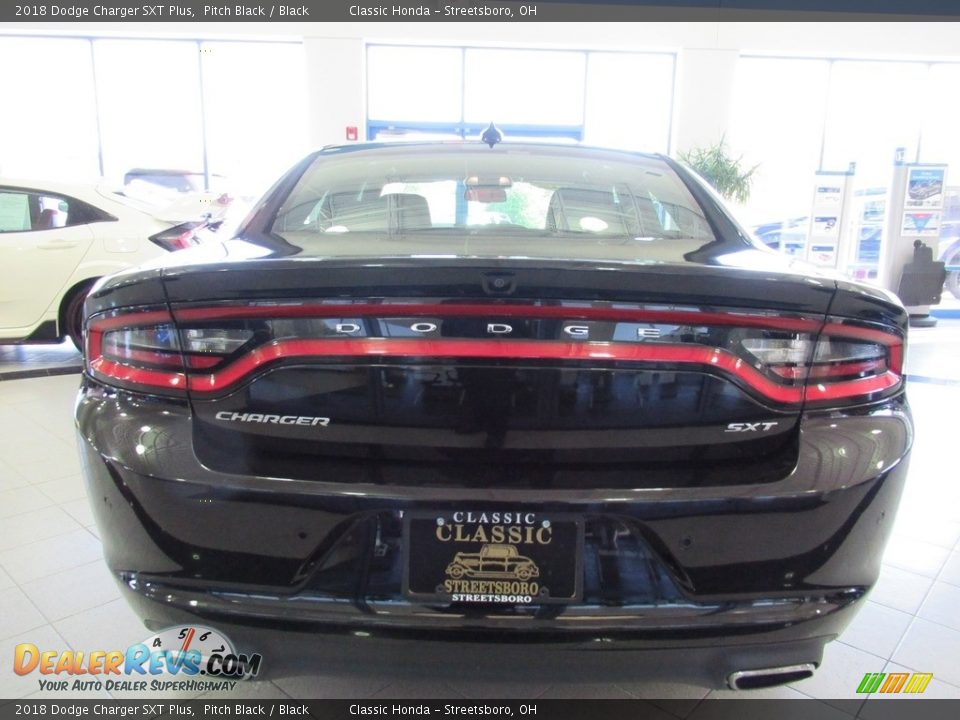 2018 Dodge Charger SXT Plus Pitch Black / Black Photo #14