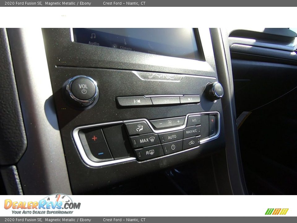 2020 Ford Fusion SE Magnetic Metallic / Ebony Photo #16