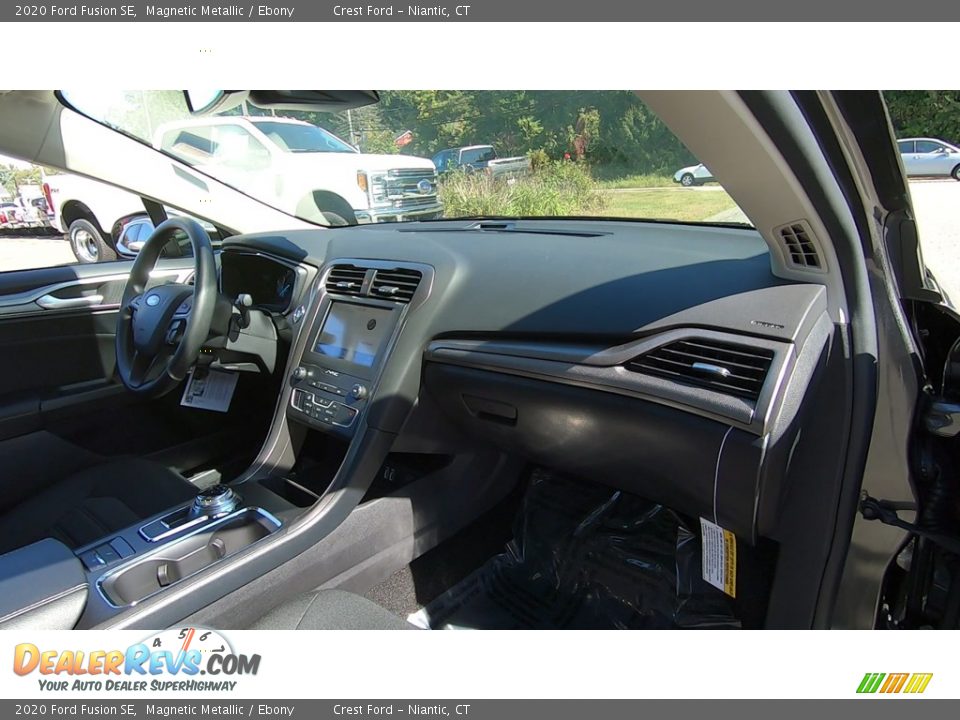 2020 Ford Fusion SE Magnetic Metallic / Ebony Photo #24