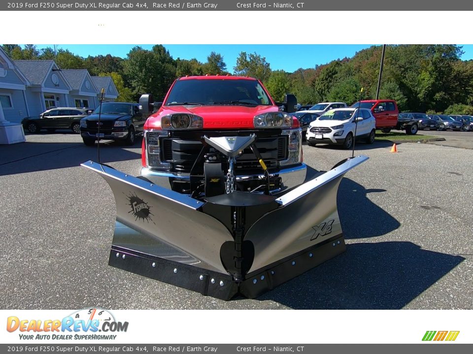 2019 Ford F250 Super Duty XL Regular Cab 4x4 Race Red / Earth Gray Photo #2