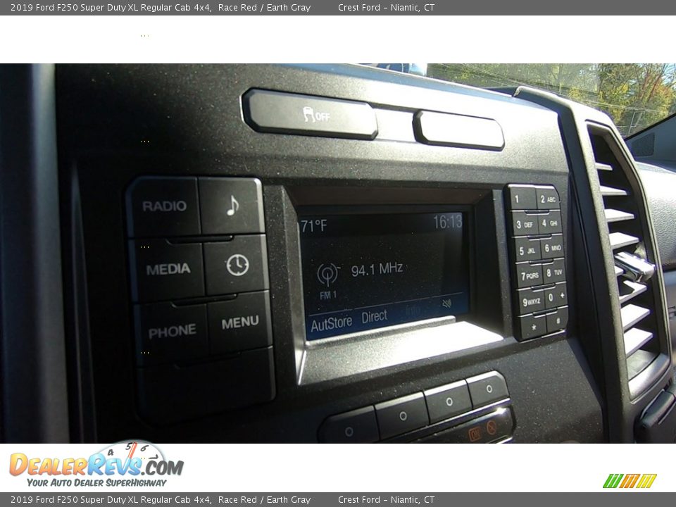 2019 Ford F250 Super Duty XL Regular Cab 4x4 Race Red / Earth Gray Photo #14