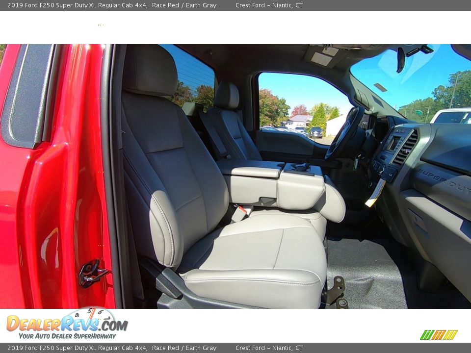 2019 Ford F250 Super Duty XL Regular Cab 4x4 Race Red / Earth Gray Photo #21