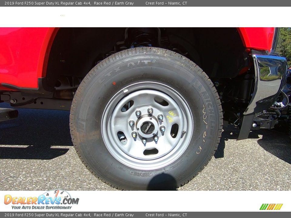 2019 Ford F250 Super Duty XL Regular Cab 4x4 Race Red / Earth Gray Photo #24