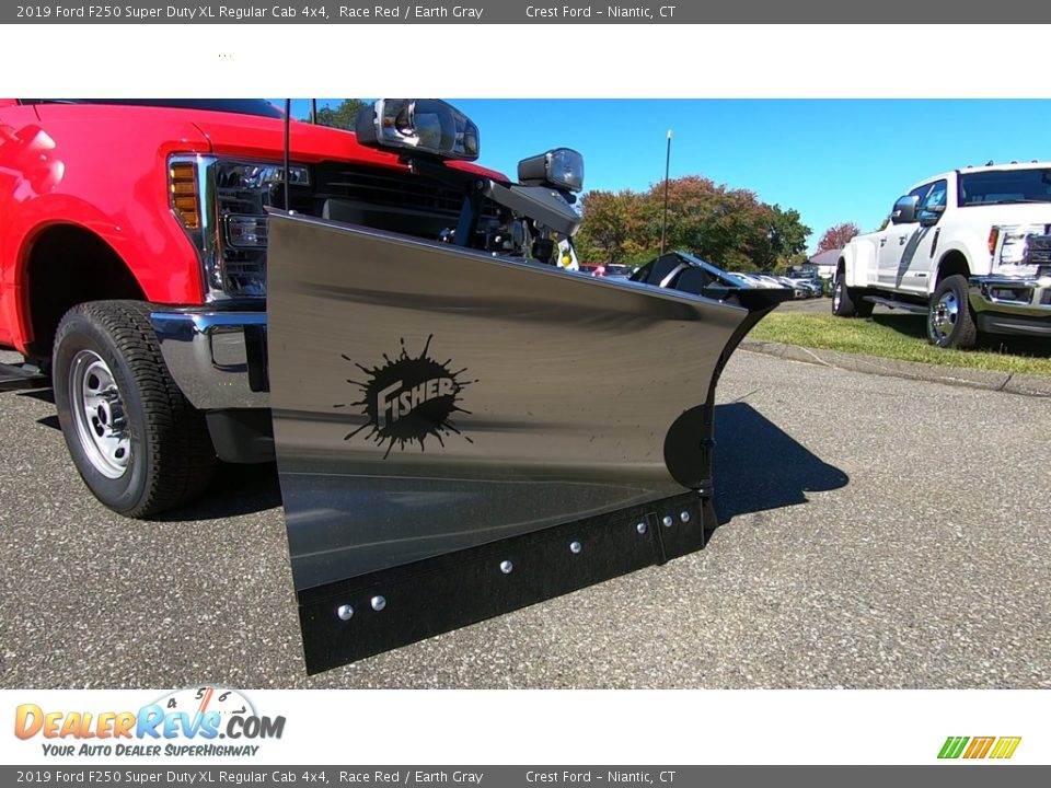 2019 Ford F250 Super Duty XL Regular Cab 4x4 Race Red / Earth Gray Photo #25