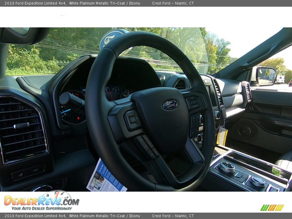 2019 Ford Expedition Limited 4x4 White Platinum Metallic Tri-Coat / Ebony Photo #10