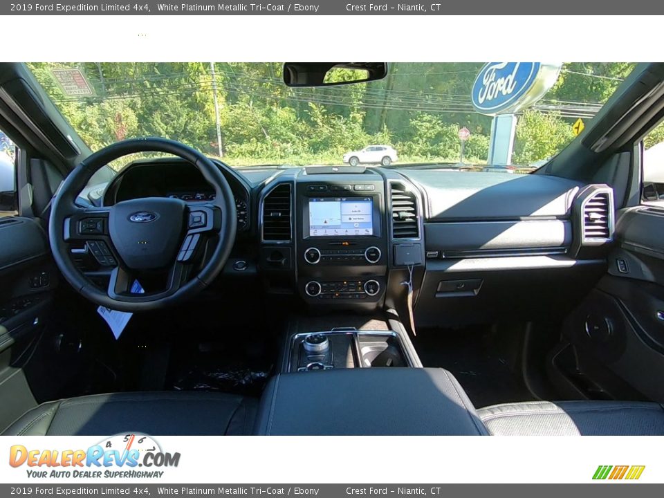 2019 Ford Expedition Limited 4x4 White Platinum Metallic Tri-Coat / Ebony Photo #19